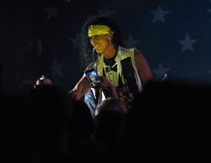 Students bring Velcro Pygmies to Geneva High School